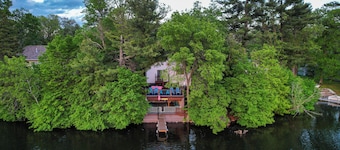 Lakefront Family Retreat w/ Private Dock!