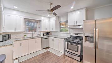 Microwave, oven, stovetop, dishwasher