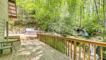 Cottage (3 Bedrooms) | Interior