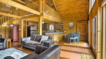 House (3 Bedrooms) | Bahagian dalam