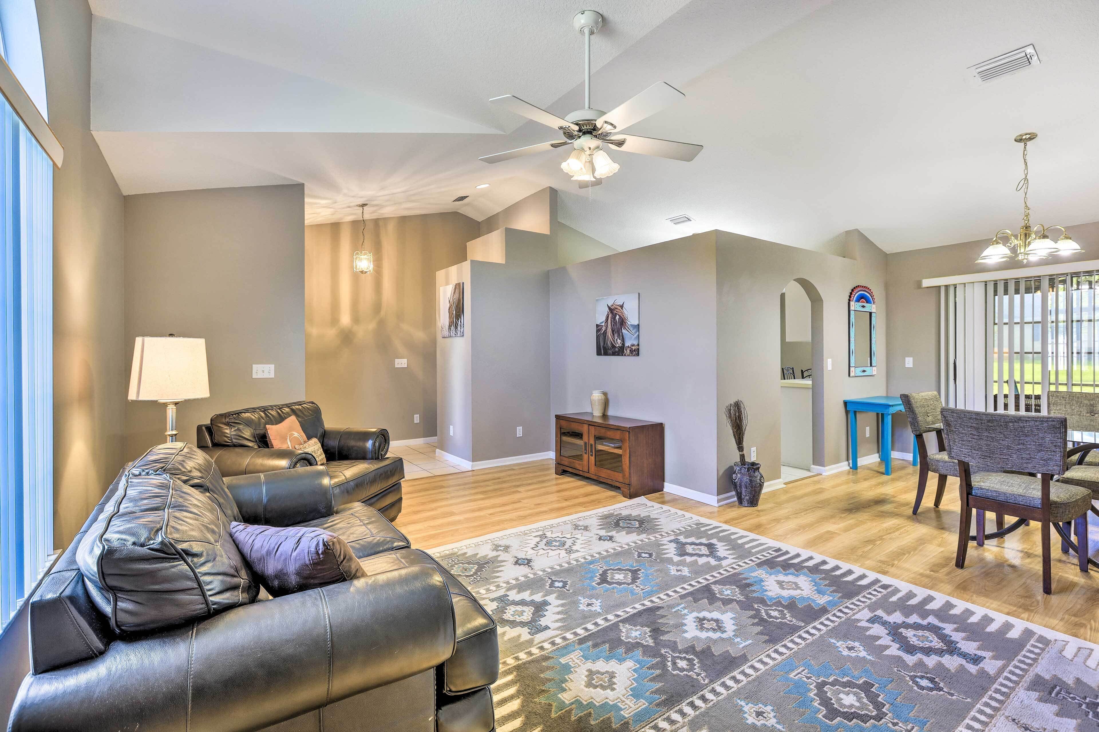 House (2 Bedrooms) | Interior