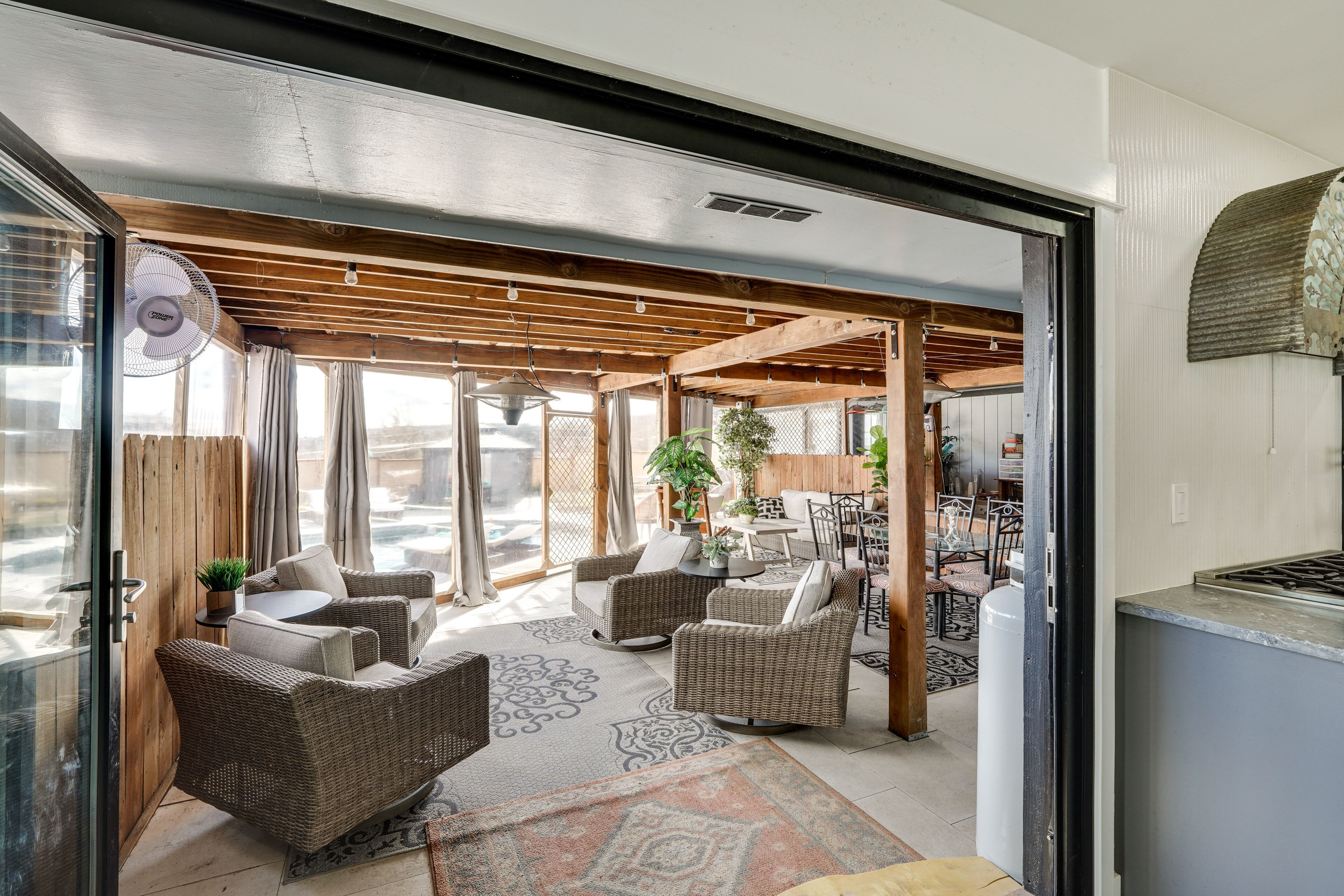 Casa Del Moro Klamath Falls Apt: Pool & Hot Tub!