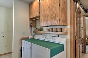 Interior - Cedar Cottage, Private Beach on Lake Leelanau (Cedar)