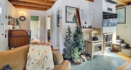 4 Mi to Sugarbush Resort: Waitsfield Retreat