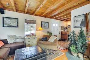 Interior - 4 Mi to Sugarbush Resort: Waitsfield Retreat (Waitsfield)