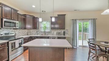 Rumah (4 Bedrooms) | Interior