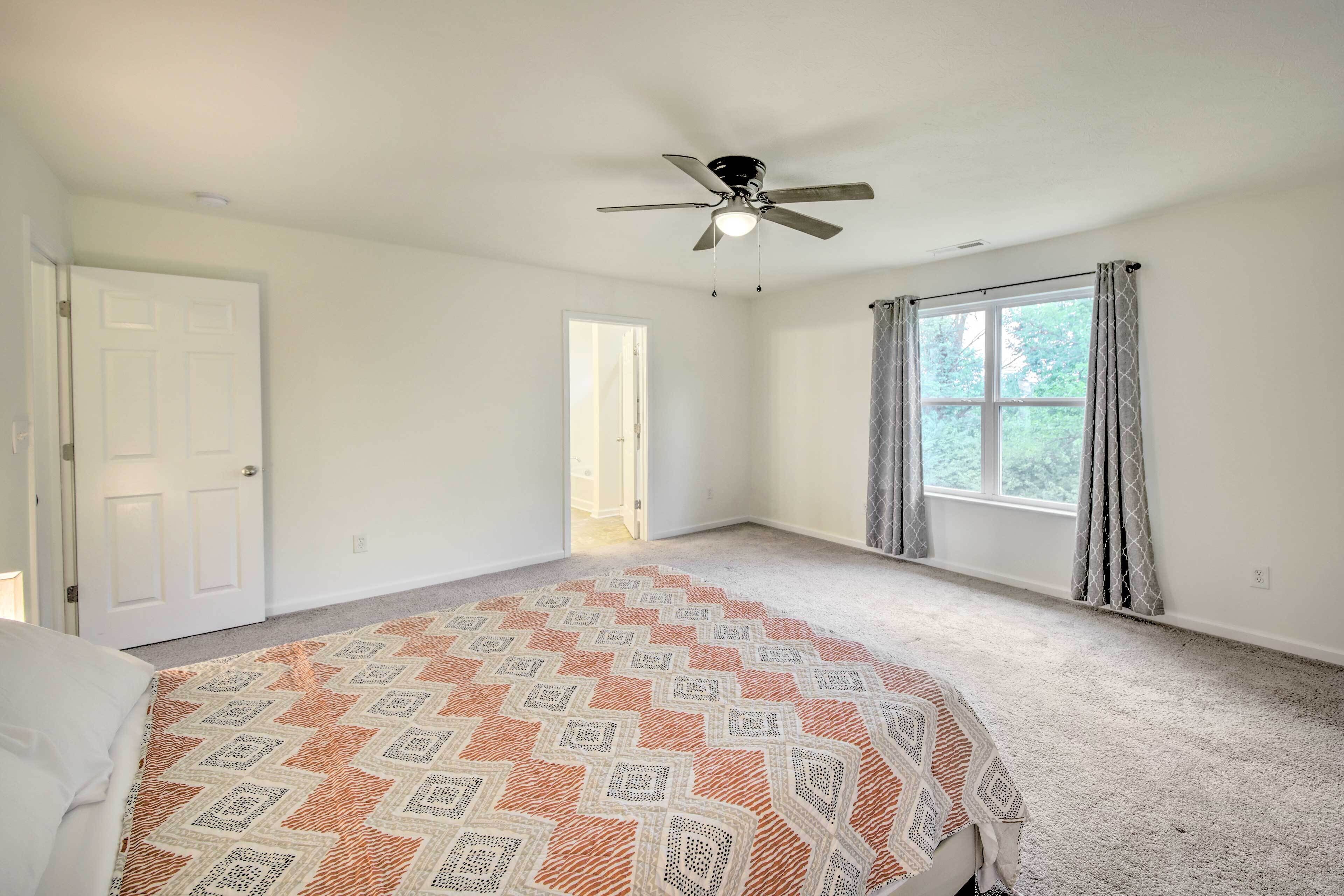 House (4 Bedrooms) | Interior