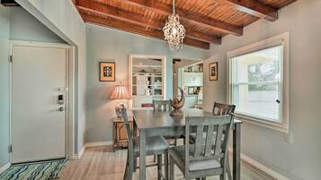 Apartment (1 Bedroom) | Bahagian dalam