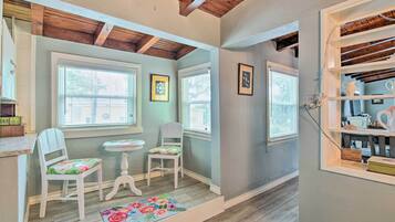 Apartment (1 Bedroom) | Bahagian dalam