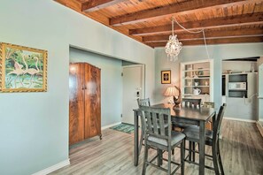 Apartment (1 Bedroom) | Interior - Walk to Bay: 'mermaid Hideaway' Apt w/ Patio (Fulton)