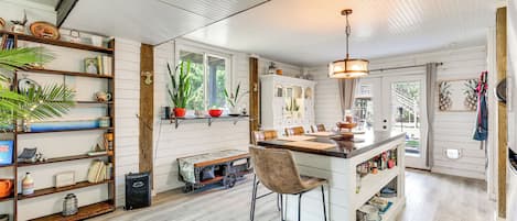 Villa (4 Bedrooms) | Interior