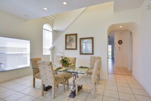 Casa (5 Bedrooms) | Parte interna