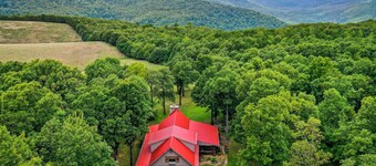 Charming Cabin w/ Hot Tub, Fire Pit & Views!