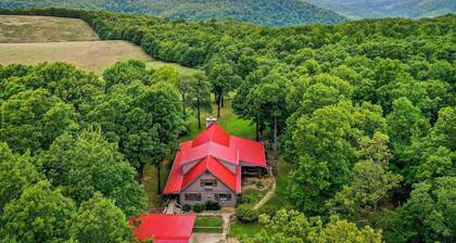 Charming Cabin w/ Hot Tub, Fire Pit & Views!