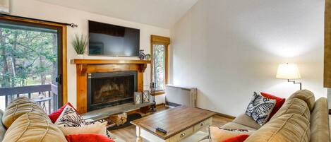 Apartment (3 Bedrooms) | Front of property