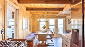 Cottage (3 Bedrooms) | Interior