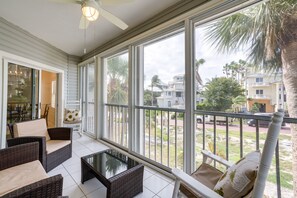 Interior - Bonita Springs Vacation Rental: Walk to Beach (Bonita Springs)