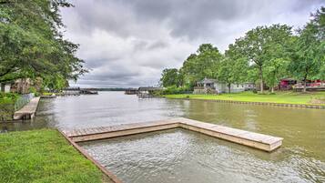 House (3 Bedrooms) | Front of property