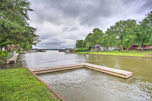 Cedar Creek Reservoir Home w/ Private Boat Launch!