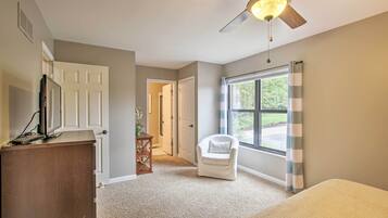 5 bedrooms, laptop workspace, iron/ironing board, free cribs/infant beds