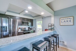 House (3 Bedrooms) | Interior - Group Friendly! Lake-view Margaritaville Retreat (Osage Beach)