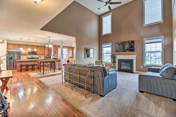 House (5 Bedrooms) | Interior