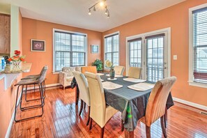 Talo (5 Bedrooms) | Sisätilat