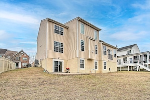 House (5 Bedrooms) | Interior