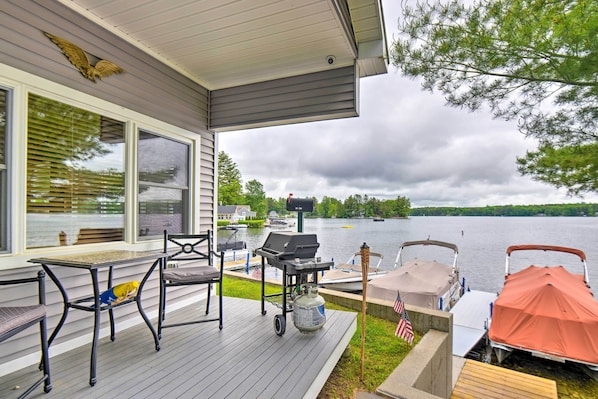 House (3 Bedrooms) | Interior - Scenic Little Ossipee Lake Retreat w/ Grill! (East Waterboro)