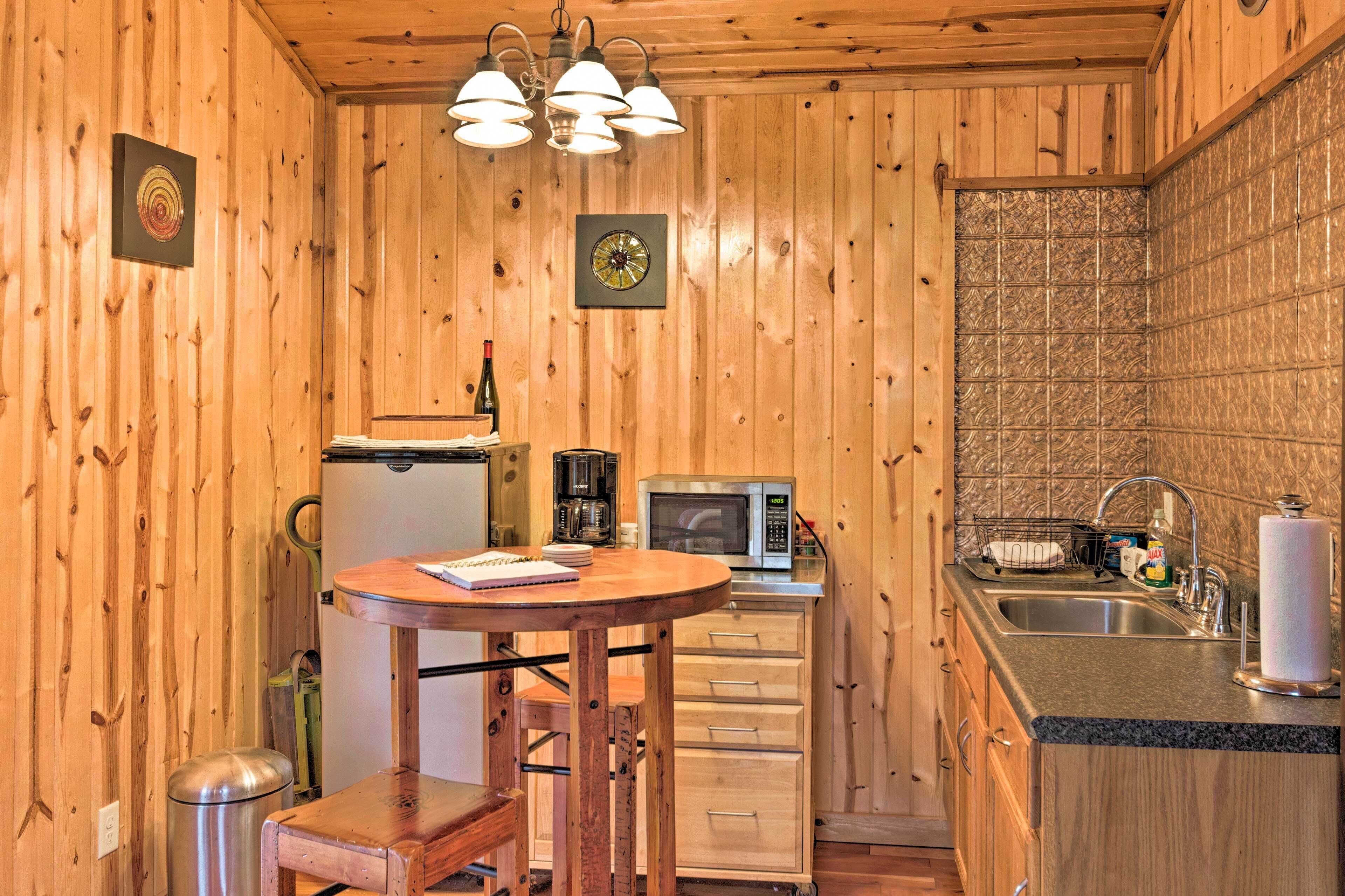 Apartment (0 Bedroom) | Interior