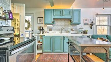 House (1 Bedroom) | Interior