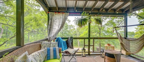 House (1 Bedroom) | Interior