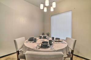 Apartment (3 Bedrooms) | Innenbereich