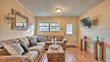 Cottage (2 Bedrooms) | Interior