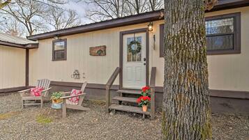 Cottage (2 Bedrooms) | Interior