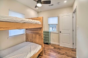 House (1 Bedroom) | Interior