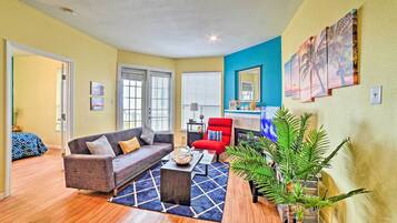 Apartment (1 Bedroom) | Interior