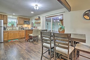 House (3 Bedrooms) | Interior - 15 Mi to Camelback Ski Resort: Home w/ Deck! (Tobyhanna)
