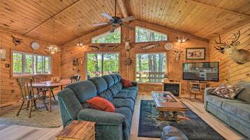 Rumah (4 Bedrooms) | Interior