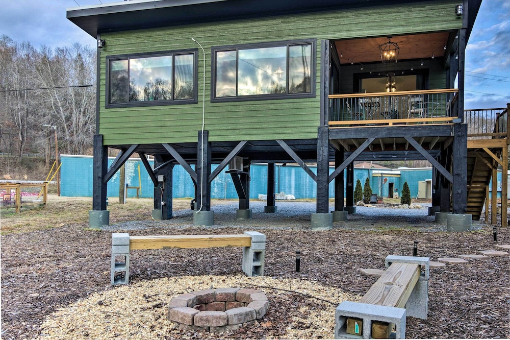 Old Fort Retreat, Direct Access to Mill Creek