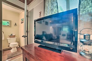 Apartment (0 Bedroom) | Interior