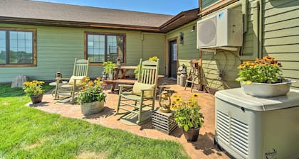 Duluth Studio w/ Sauna on Working Horse Farm!