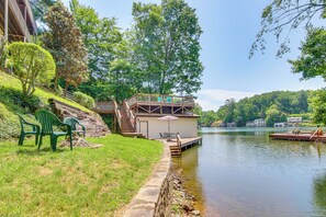 House (5 Bedrooms) | Interior