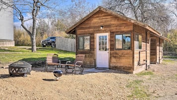 Apartment (0 Bedroom) | Interior