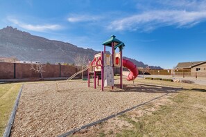 House (4 Bedrooms) | Interior - Moab Retreat: 10 Mi to Arches National Park! (Moab)