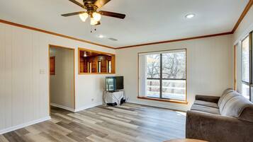 Cottage (3 Bedrooms) | Interior