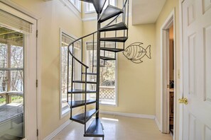 House (3 Bedrooms) | Interior - Lakefront Table Rock Getaway w/ Private Swim Dock! (Golden)