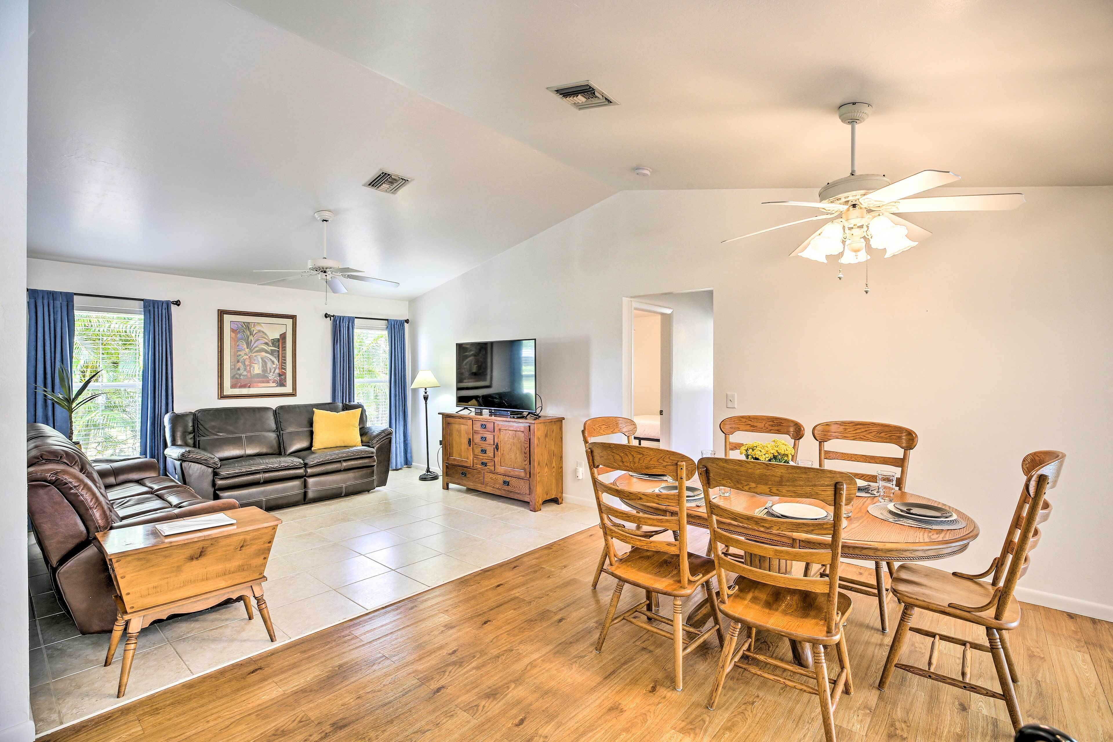 House (3 Bedrooms) | Interior