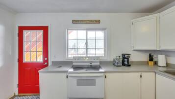 Apartment (1 Bedroom) | Interior