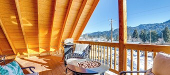 Private Hot Tub & Mtn Views: Garden Valley Apt!